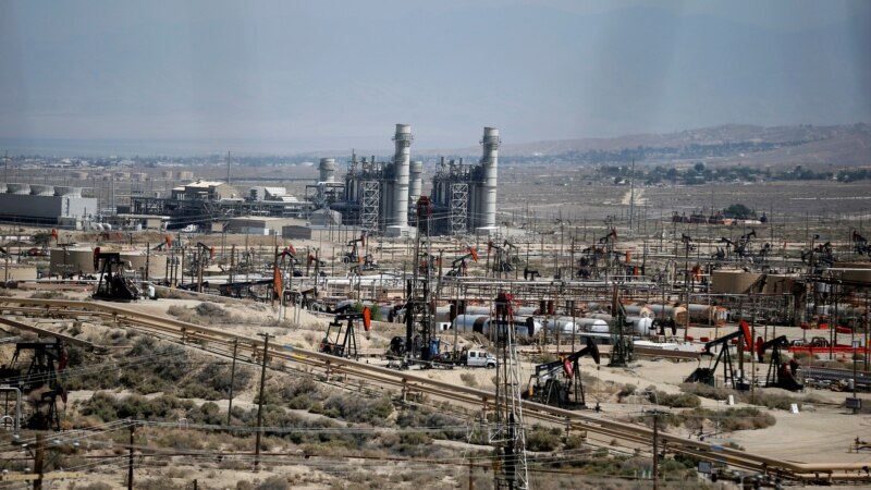 ادعای مقام نفتی: در ۱۰ نقطه از ایران «نفت شِیل» کشف کردیم