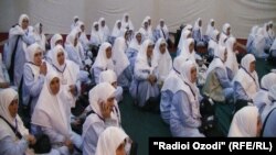 Среди желающий совершить хадж немало женщин