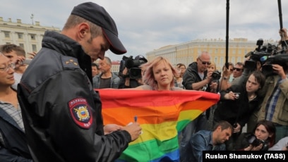 В Петербурге суд признал виновным националиста, избившего ЛГБТ-активиста