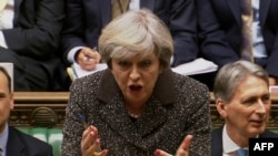 Premierul britanic Theresa May în Parlament, 25 ianuarie 2017