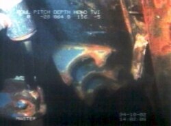 Один из первых кадров подводной съемки затонувшего парома «Эстония», 3 октября 1994 года. Фото: Reuters
