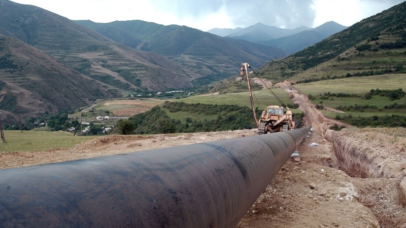 Армения предлагает России начать переговоры о снижении цены на газ и на границе