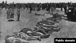 Victims of the Bolshevik "Red Terror" policy on display in the Black Sea region of Crimea in 1918.
