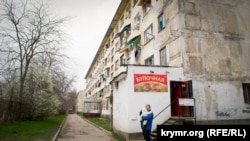 Севастополь, здание общежития на проспекте Генерала Острякова, 39