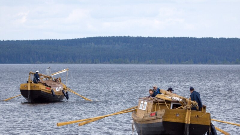 Жители Медвежьегорска требуют защитить Онежское озеро от нечистот