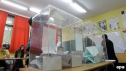 Izbori u Srbiji (foto-arhiv)