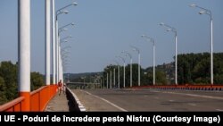 Podul de peste Nistru, între orașele Rezina și Râbnița