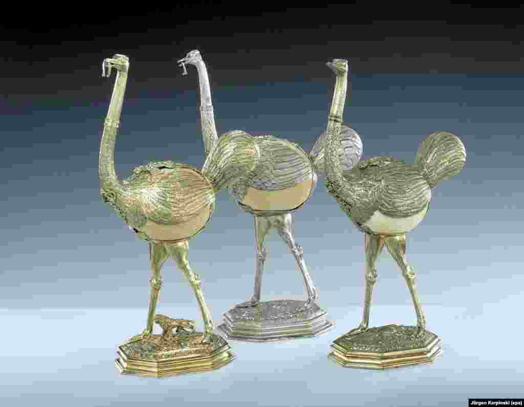 Three striding ostriches, crafted between 1589 - 1595 by Leipzig goldsmith Elias Geyer. 