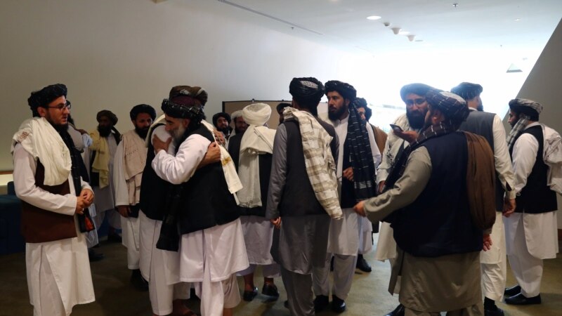 افغان حکومت: کابل ته د طالبانو د پلاوي راتګ بیا وځنډېد
