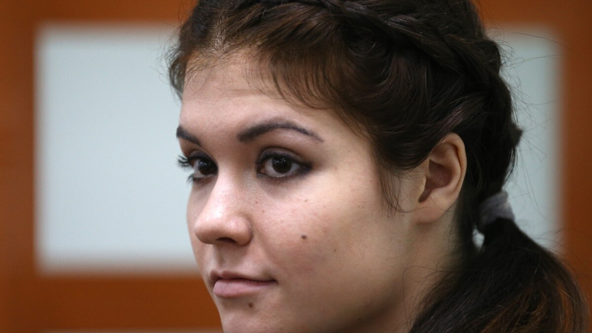Адвокат Карауловой попросил суд о её условно-досрочном освобождении