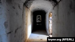 Подбрустверная галерея