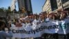 محاکمه ۱۷ روزنامه نگار «جمهوریت» ترکیه آغاز شد