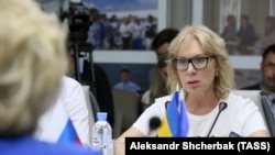 Уполномоченный Верховной рады Украины по правам человека Людмила Денисова