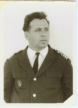 Капитанът на българския кораб "Авиор" Рем Смирнов, 1970 г.