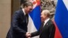 Сръбският президент Вучич и неговият руски колега Путин по време на среща тази пролет. Отношенията между Сърбия и Русия са традиционно дружески.