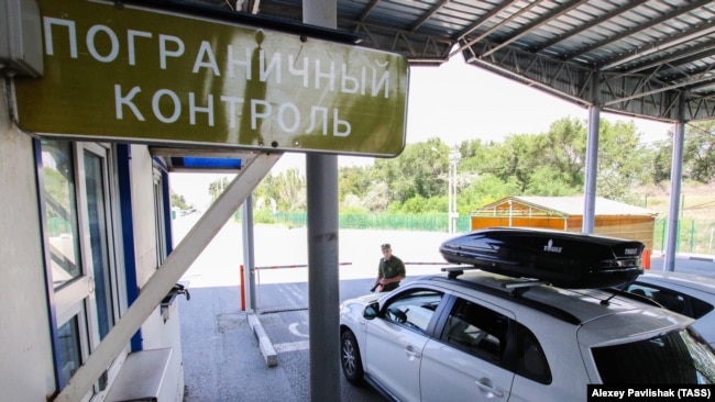 Российский автомобильный пункт пропуска «Армянск», иллюстрационное фото