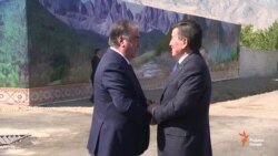 Встреча президентов Таджикистана и Кыргызстана на границе
