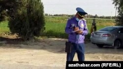 Сотрудник полиции, Туркменистан (иллюстративное фото) 