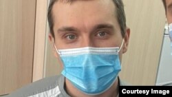 Лікар-реаніматолог із Черкас Євген Горенко повідомив, що нормально почувається після щеплення