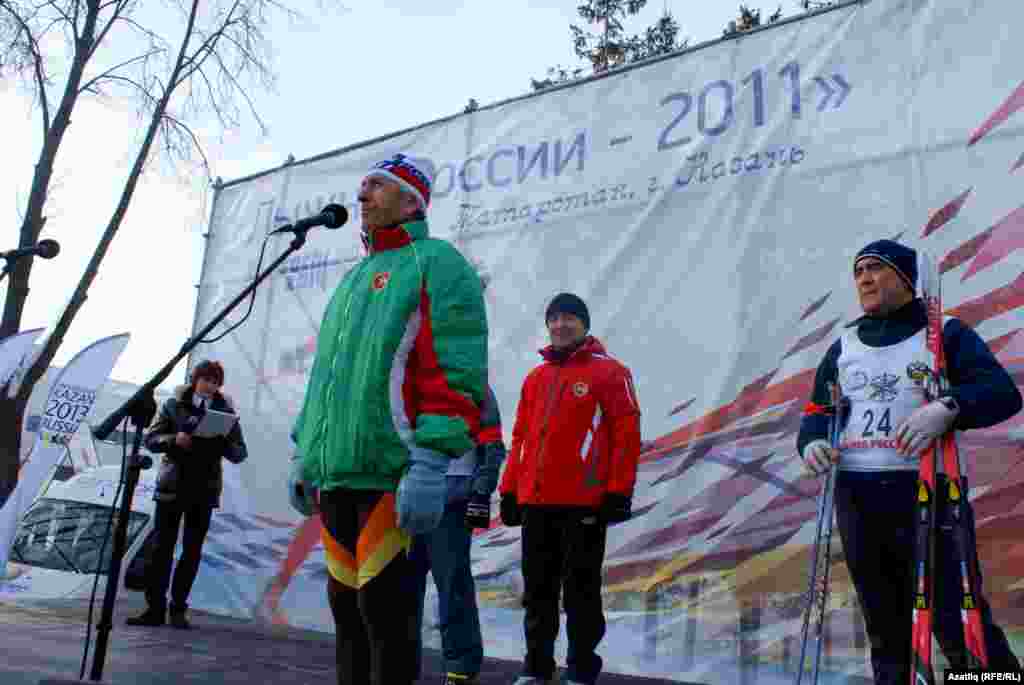 Уңнан: энергетика министры Илшат Фәрдиев, хөкүмәт башлыгы Илдар Халиков