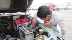 از تعمیر‌گاه تا پشت میز مدرسه