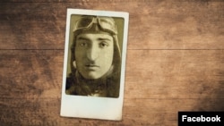 არკადი სხირტლაძე მფრინავის ფორმაში