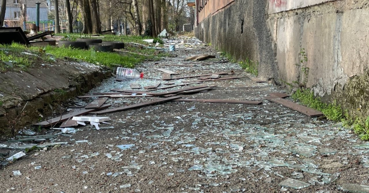 У Кривому Розі безпілотник влучив поряд із територіальним центром