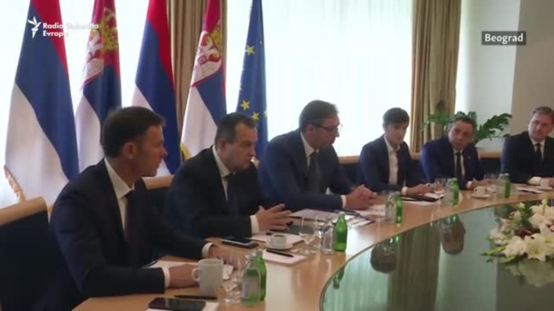 Susret Dodika i Vučića u Beogradu