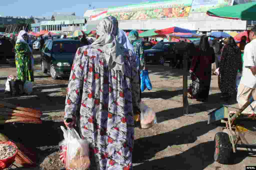 Дар орзуи арзонӣ #8