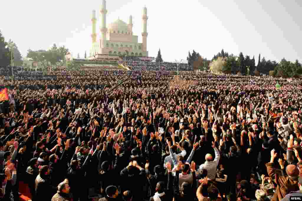 Marking Ashura In Azerbaijan #8