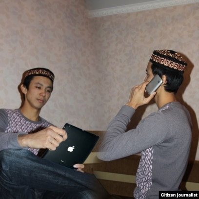 Қалың сиқырлы жігіттердің фотосуреттері