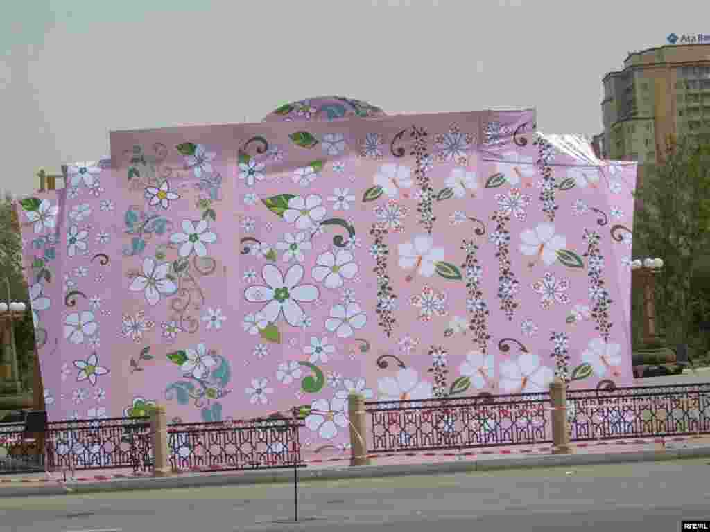 Bakıda gül bayramına hazırlıq gedir #29