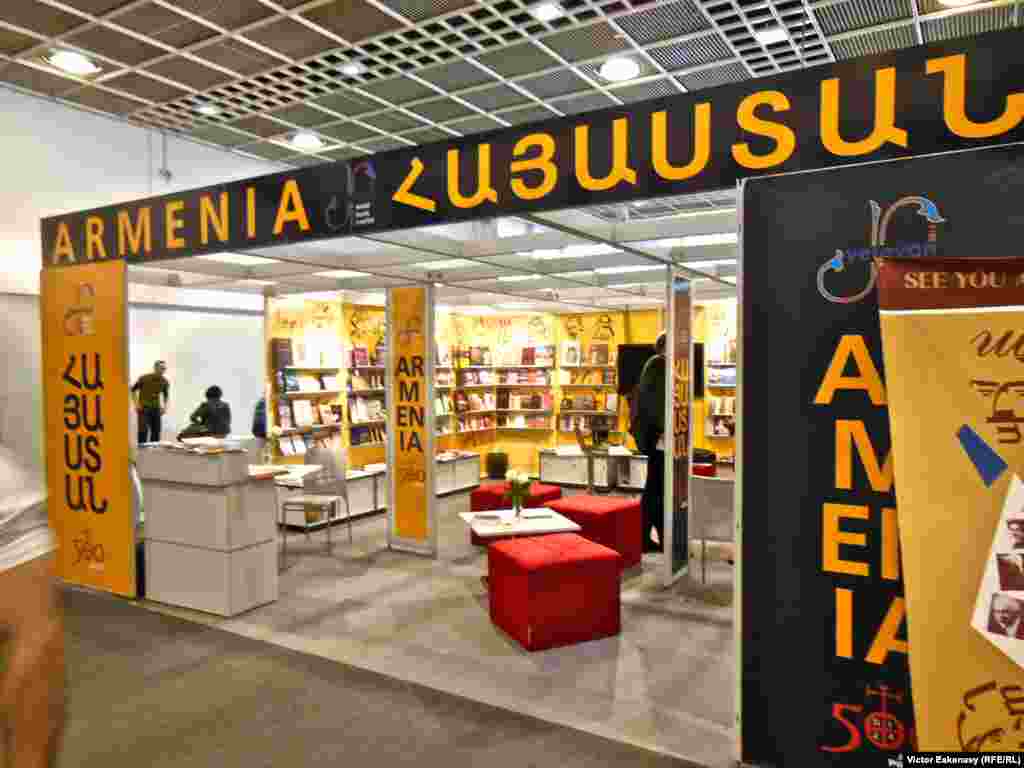 Premiul Nobel pentru Literatură 2012 pretutindeni...