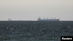 Բեռնանավ Պարսից ծոցում՝ Հորմուզի նեղուցի մատույցներում, մարտ, 2026թ.