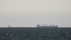 SUA a dat un ultimatum Iranului să deschidă Strâmtoarea Ormuz pentru traficul maritim.