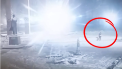 Cum a devenit virală o măturătoare curajoasă din Lvov