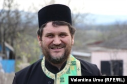 Protopopul de Ungheni, Anatolie Sîrghi, parohul bisericii „Sfântul Dumitru” din comuna Costuleni, 25 aprilie 2021