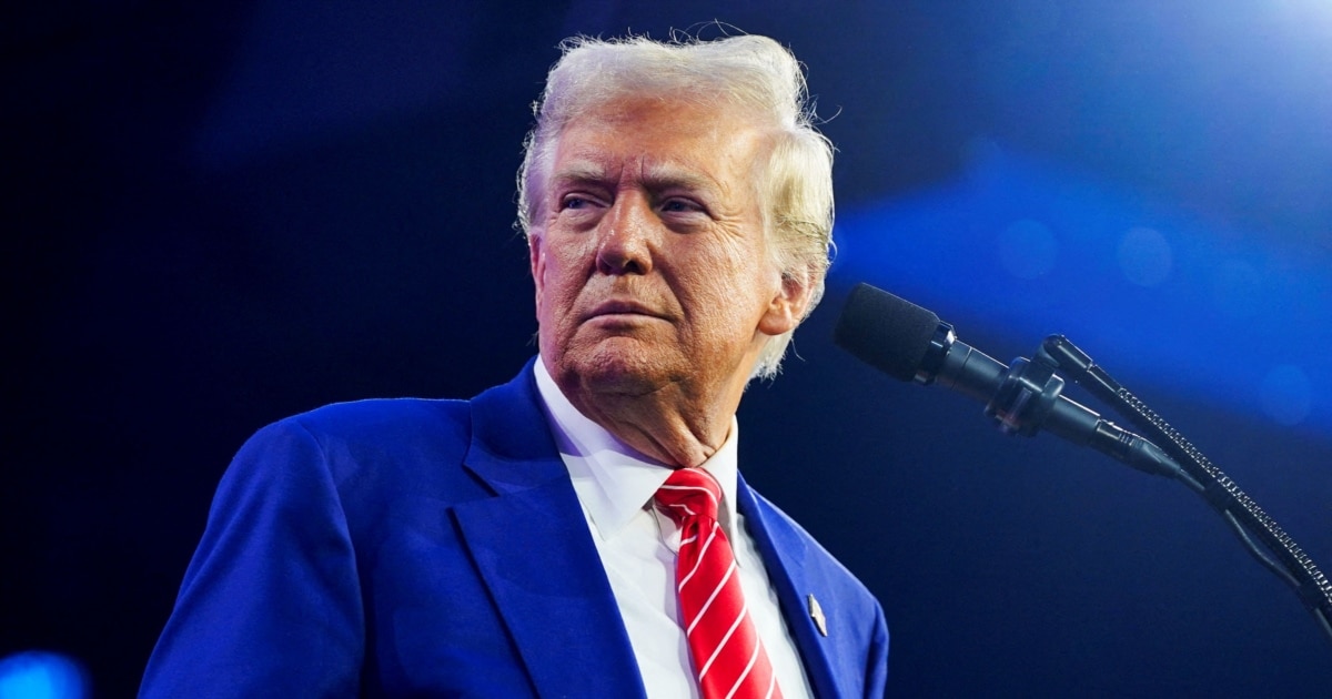 Трамп продовжив дію надзвичайного стану в США через «шкідливі зовнішньополітичні дії Росії» Трамп продовжив дію надзвичайного стану в США через «шкідливі зовнішньополітичні дії Росії»