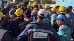 "Навоийазот"нинг икки кун иш ташлаган ишчилари ойлиги кўтарилгач ишга чиқди