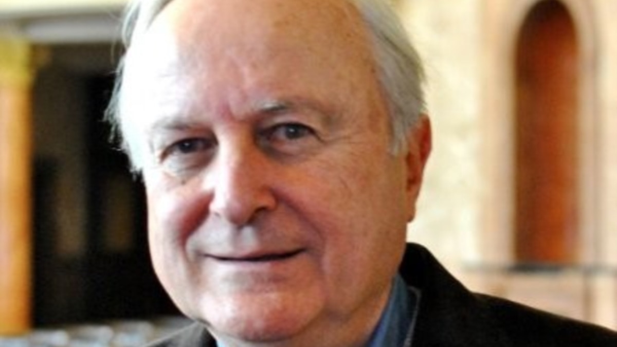 Проф. Александър Шурбанов, който пише и превежда със смирение и дързост