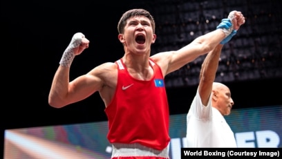 Үлкен сиськи лесбиянки