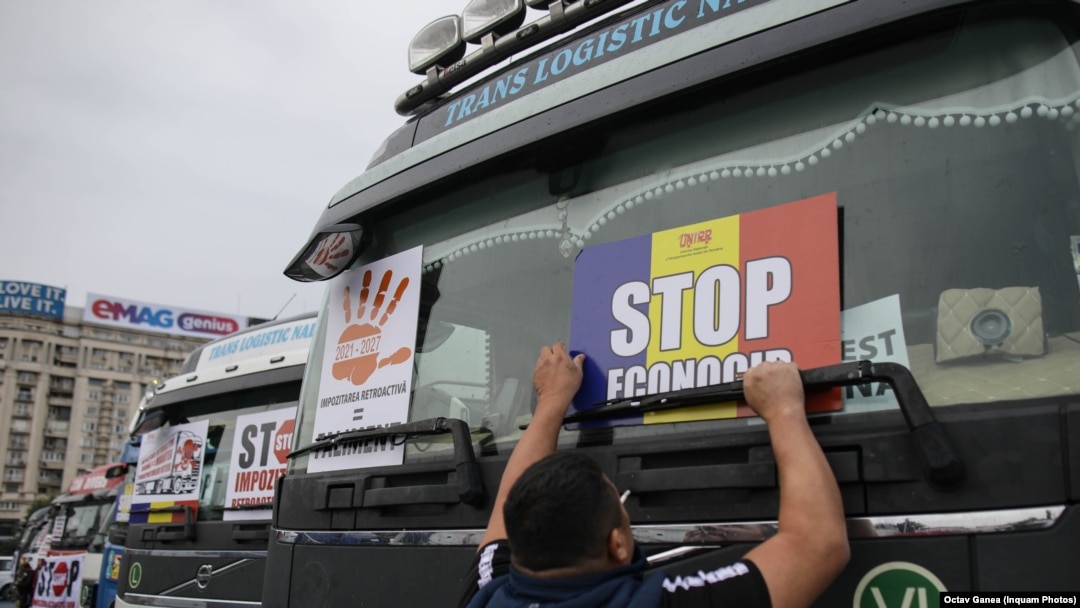 De fiecare dată, liderii de sindicat din transporturi susțin protestele șoferilor care blochează arterele principale 