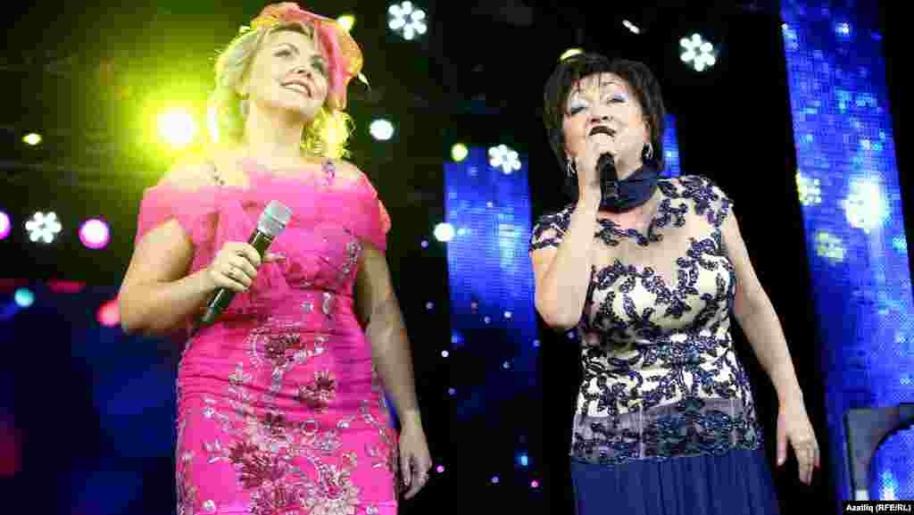 Венера Ганиева һәм Лилия Муллагалиева 