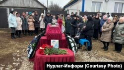 Иллюстративное фото. Похороны 19-летнего солдата Сергея Муртазина в Нурлате, Татарстан. 