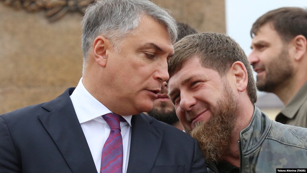 Полпред Александр Матовников и глава Чечни Рамзан Кадыров