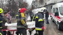 Украинага босқин: 1075-кун | Россия тинч аҳоли уйларини нишонга олди, ўнлаб қурбон 