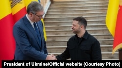 Predsednik Srbije Aleksandar Vučić sa predsednikom Ukrajine Volodimirom Zelenskim tokom samita Ukrajina - Jugoistočna Evropa, 11. jun 2025.