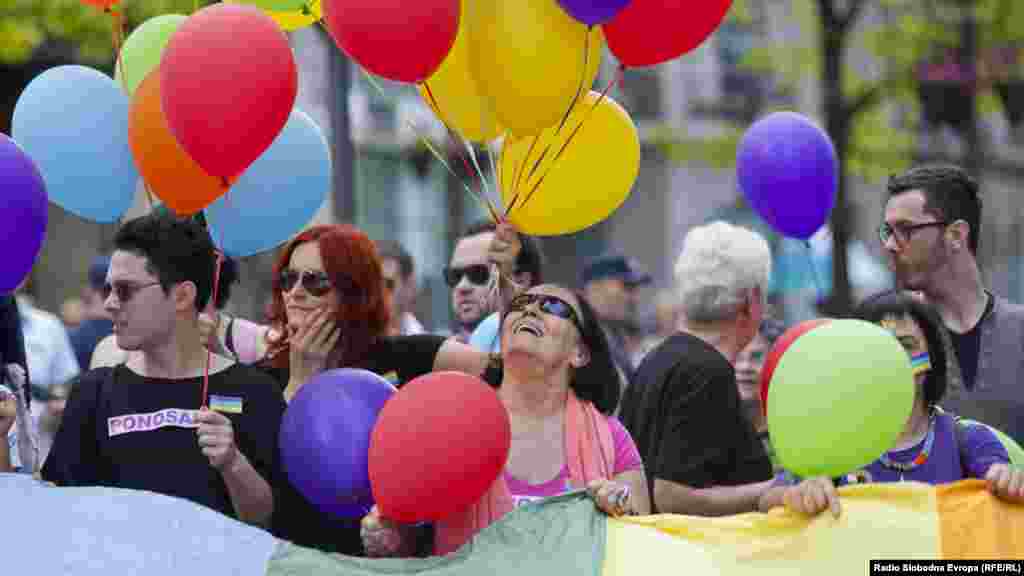 Srbija - Održana ''Mini Pride'' u Beogradu, 27. juni 2012. 