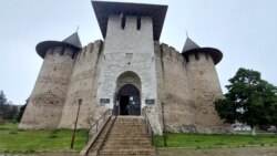 Lucrări la Cetatea Soroca - cimentare sau restaurare?