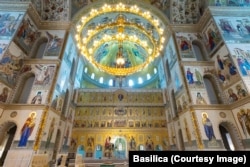 Altarul Catedralei Naționale din București